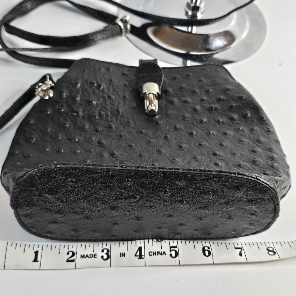 Genuine leather crossbody Handbag - Picture 8 of 9
